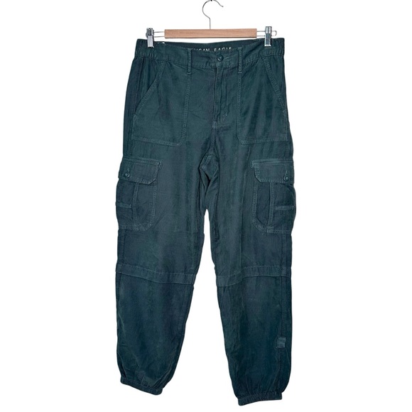 American Eagle Green Corduroy Baggy Jogger Cargo Pants Size 6 - Picture 1 of 7